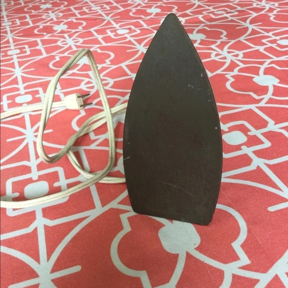 Toy iron - Picture 3 of 3